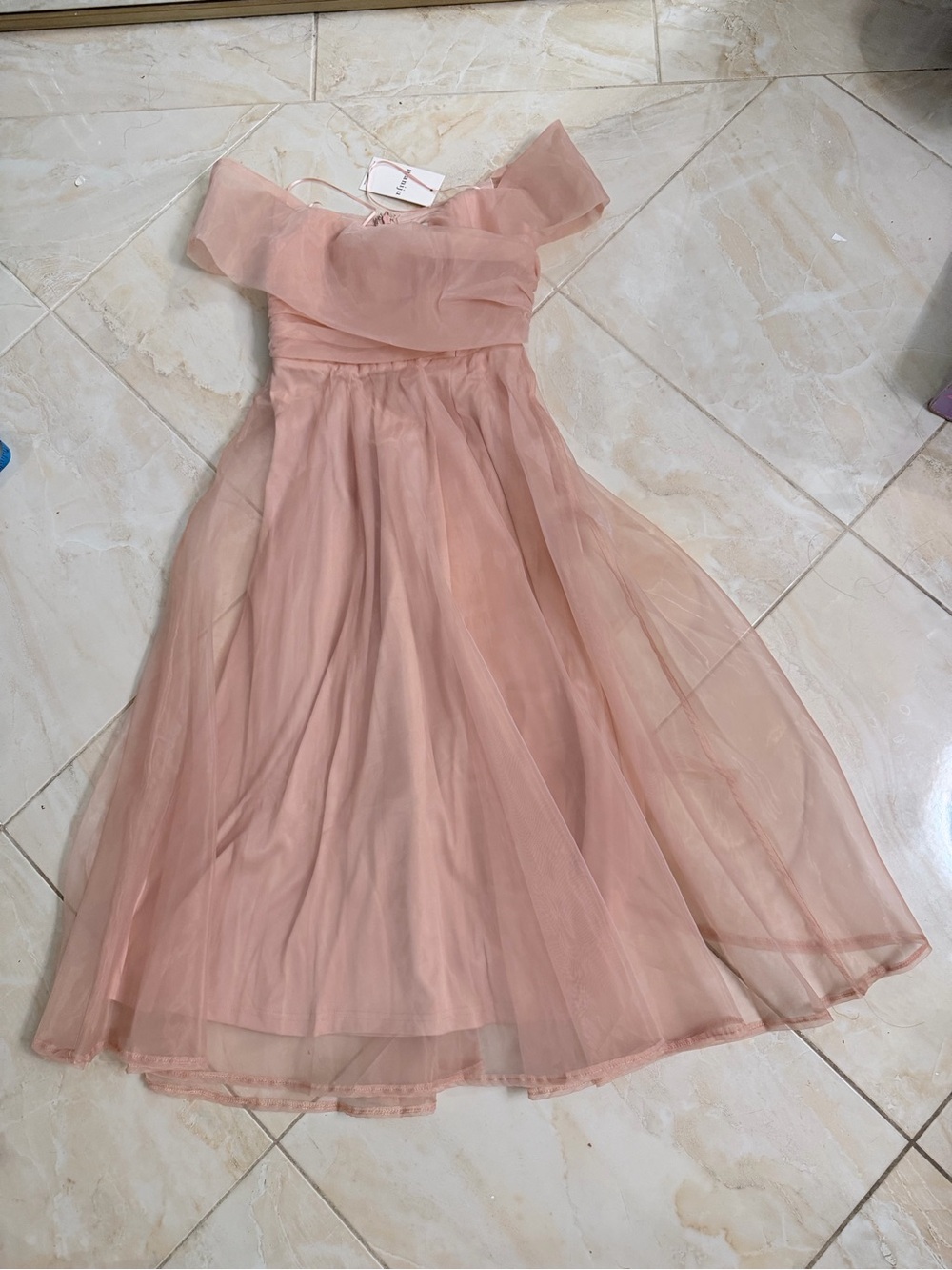 Off-Shoulder Pink Tulle Dress